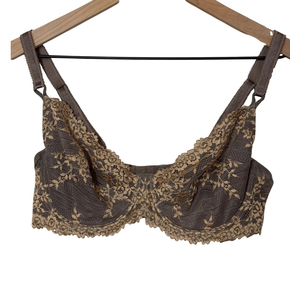Wacoal Embrace Lace Brown Lace Full Coverage Bra 38C Underwire Adjustable Straps